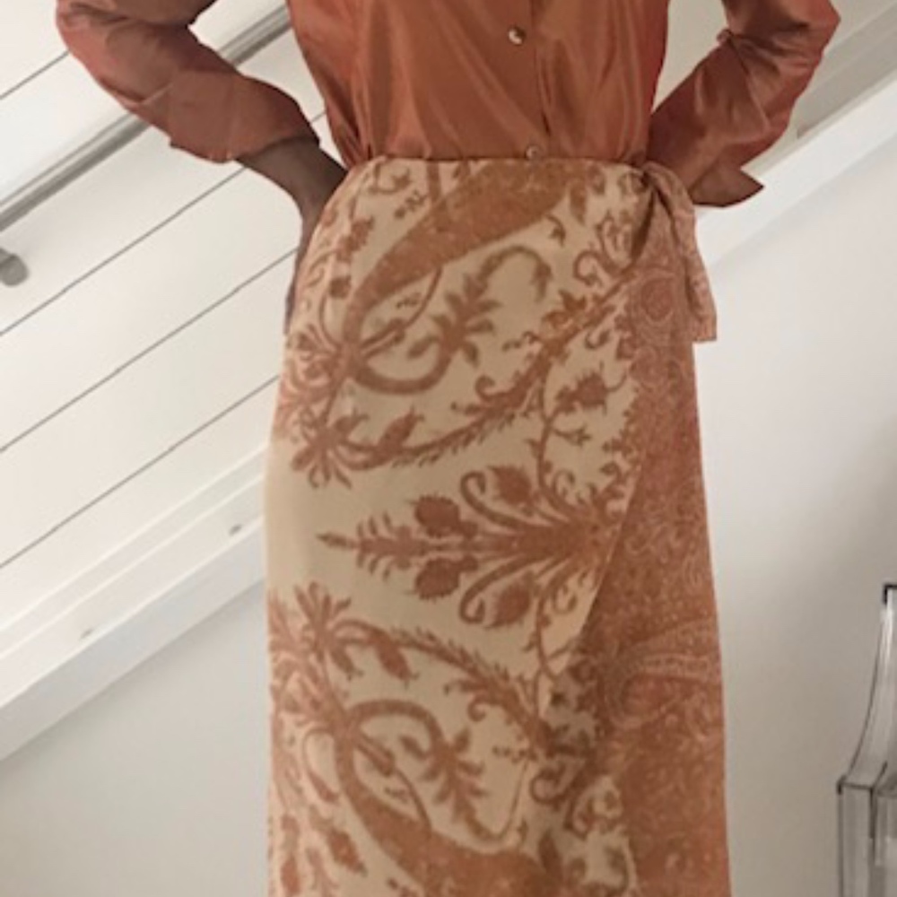 nne Klein II Silk Shirt and Print Skirt Set